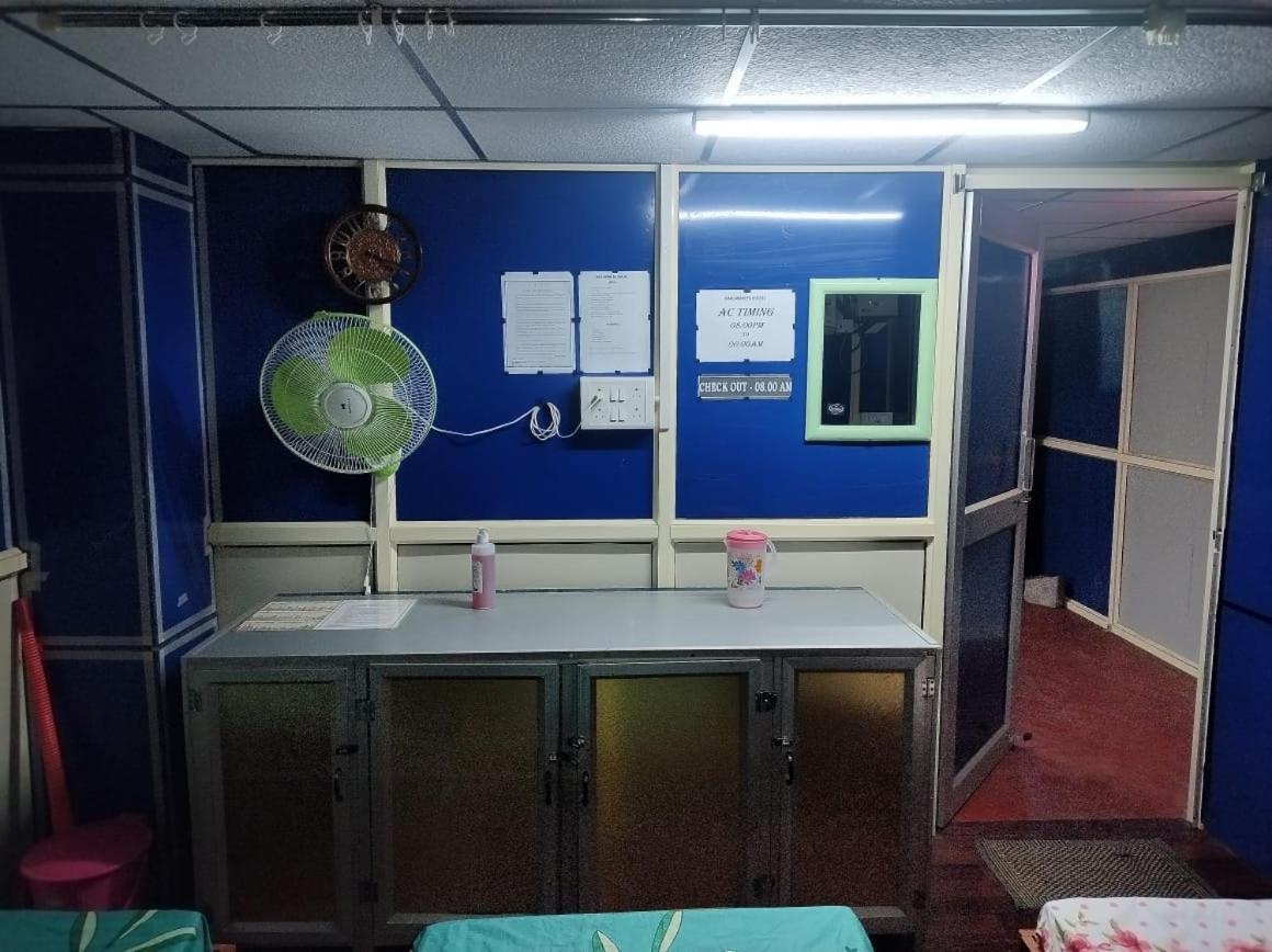 Rajeswari Ac Dormitory For Indian Males Only Port Blair Exteriér fotografie