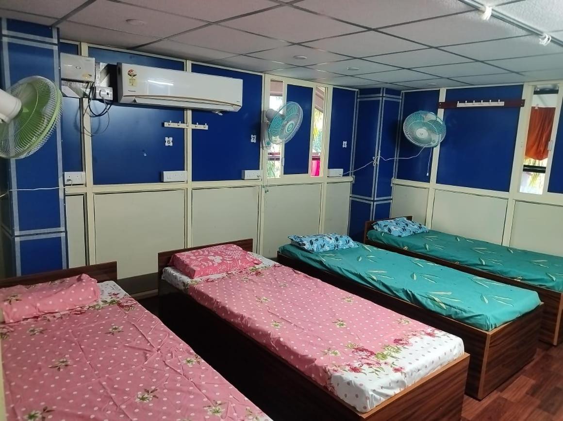 Rajeswari Ac Dormitory For Indian Males Only Port Blair Exteriér fotografie
